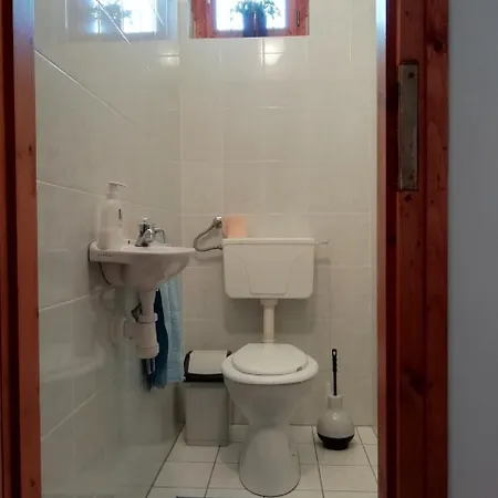 6 Apartment